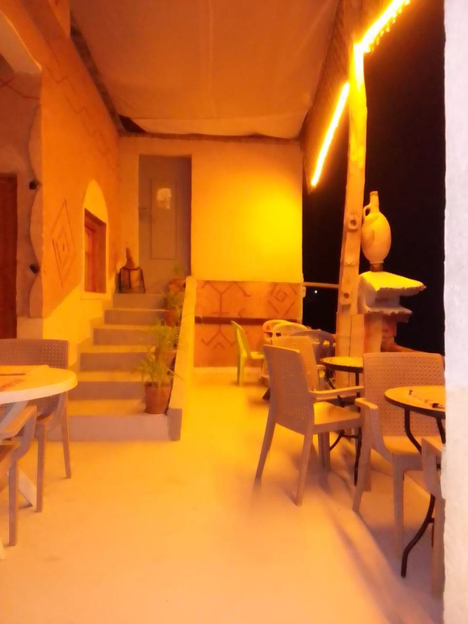 Hotel Restaurant Ait Saderat Boumalne Exterior foto