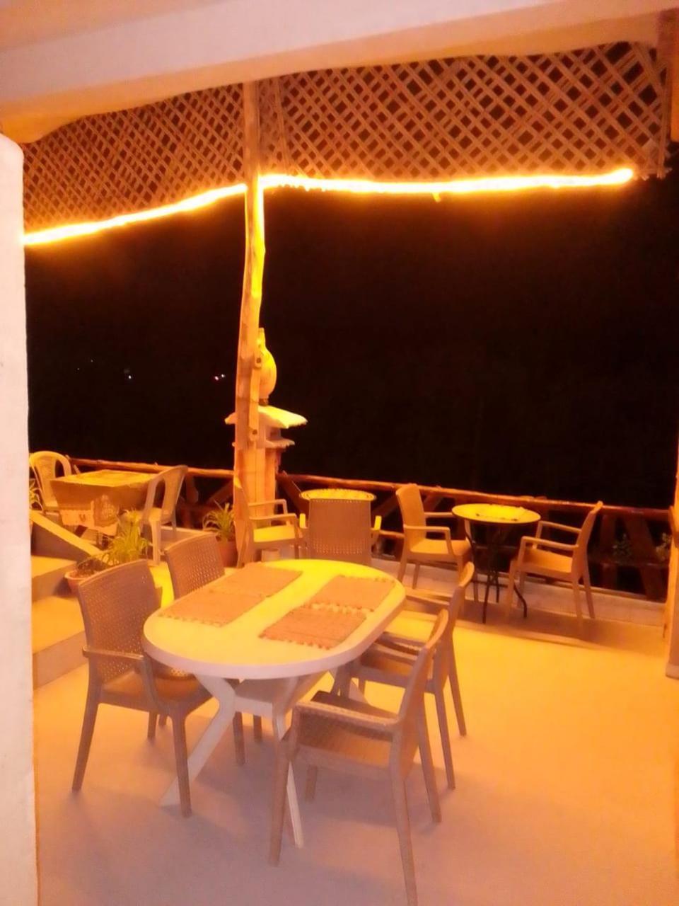 Hotel Restaurant Ait Saderat Boumalne Exterior foto